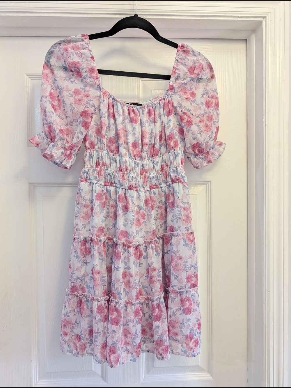 Trixxi Pink Floral Puff Sleeve Tiered Mini Dress - Size Small